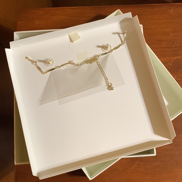 C & C CALIFORNIA: BRASS FRESHWATER PEARL NECKLACE WITH EARRINGS 🆕 - Picture 6 of 9